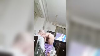 La mia troia si fa esplorare la fica